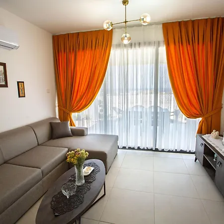 Emperia Fm By Holidaykeys Kyrenia (Northern Cyprus)